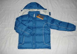 福州荣登贸易 一站式童装鞋帽采购专家，专注零售与批发